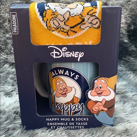 Disney Happy Mug & Socks Set - Picture 3 of 15